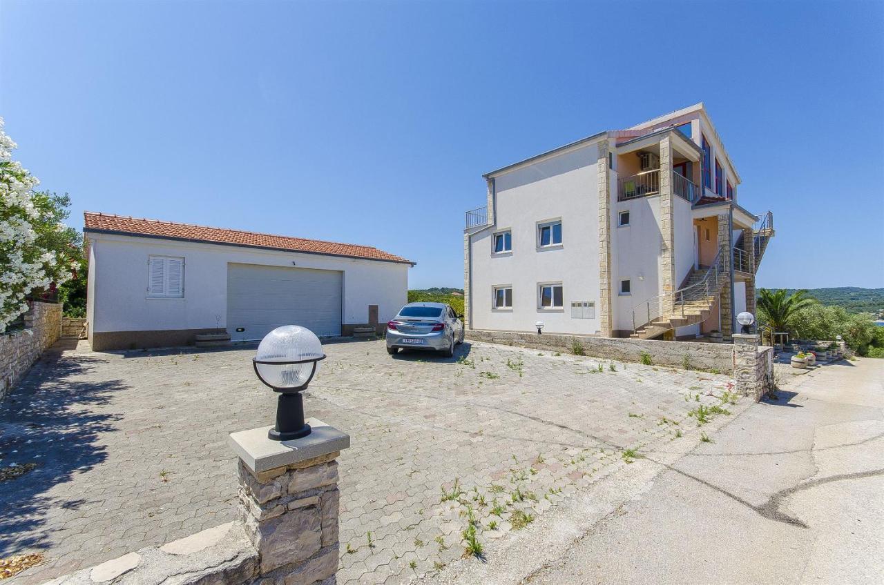 Apartments Kazimir Nečujam Exterior foto
